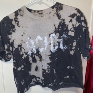 Cropped AC/DC Shirt